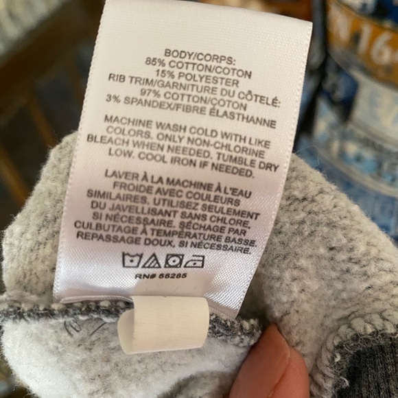🌺BOGO🌺 Express Sweatshirt (EUC) - Picture 6 of 6